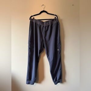 Scrubletics Joggers